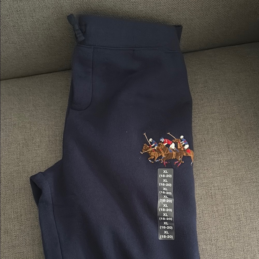 Ralph Lauren Navy Polo Joggers with Embroidered Logo teens size XL (18-20)